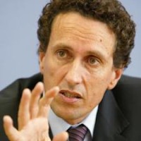 Julian Nida-Ruemelin