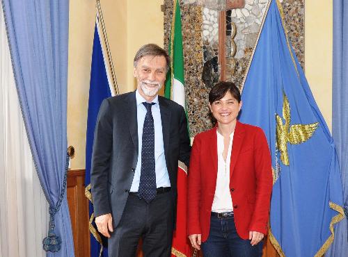 delrioSerracchiani4apr15