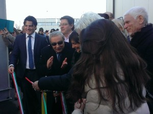 Monblock taglio del nastro